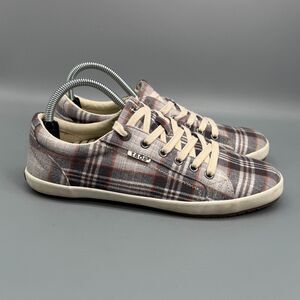 Taos Star STA-12844 Women's 9.5 Gray Red Plaid Skate Sneakers Lace-Up Classic